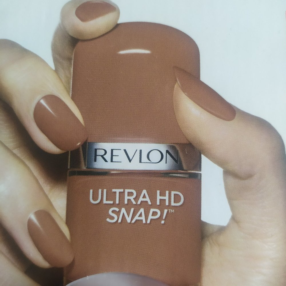 4 Nail Polishes